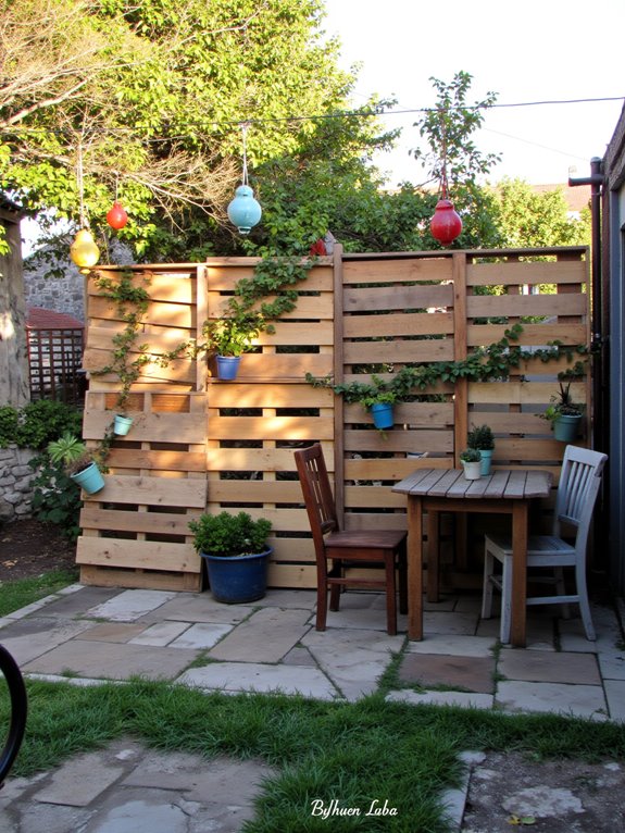 pallets for outdoor decoration